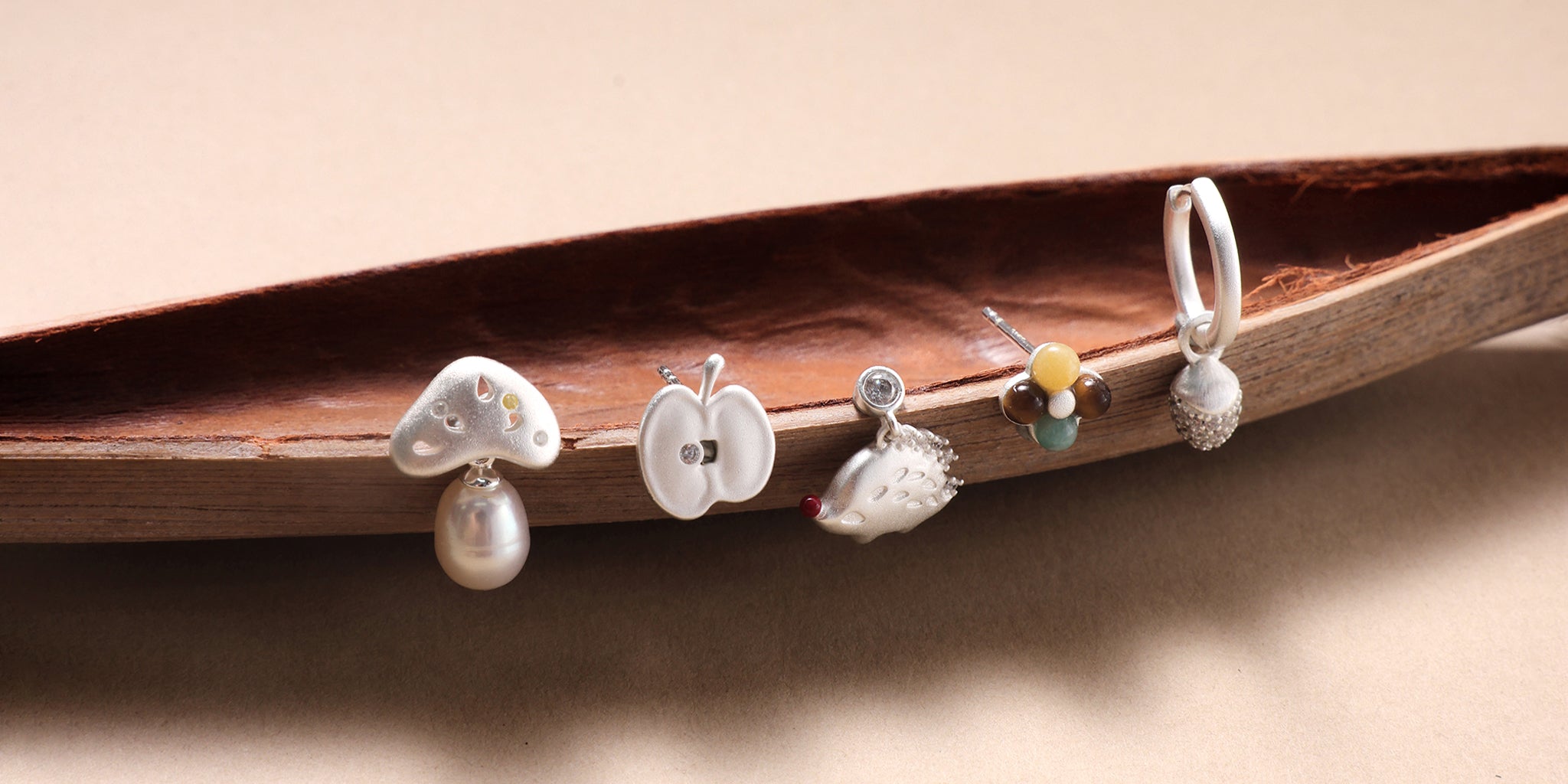 物語のような森の世界へ