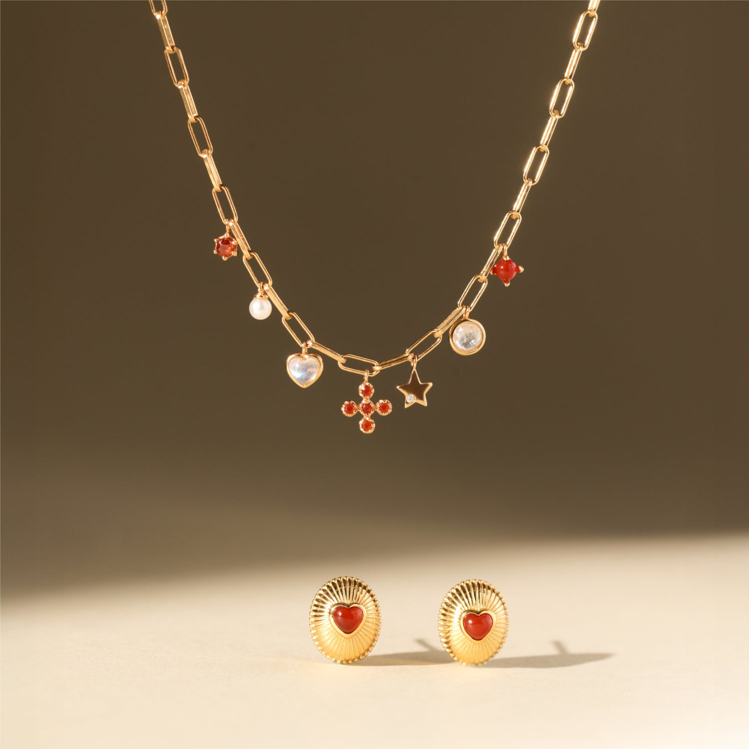 四つ葉のクローバー ブラックオニキス＆ガーネットSV925 ネックレス